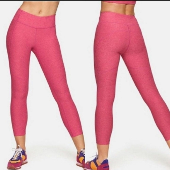 Outdoor Voices~Woman Size M~in Flamingo Pink 7/8 lengths Leggings. - Picture 1 of 15